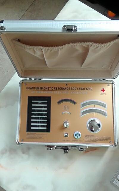 Máy kiểm tra sức khỏe cao cấp DG-AQ88