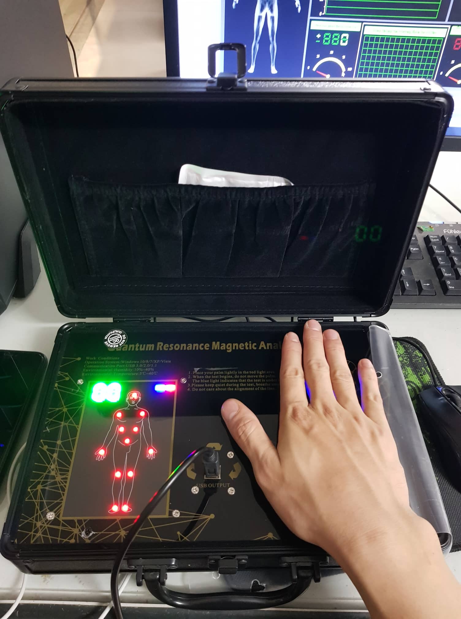 Máy kiểm tra sức khỏe tổng quát Quantum