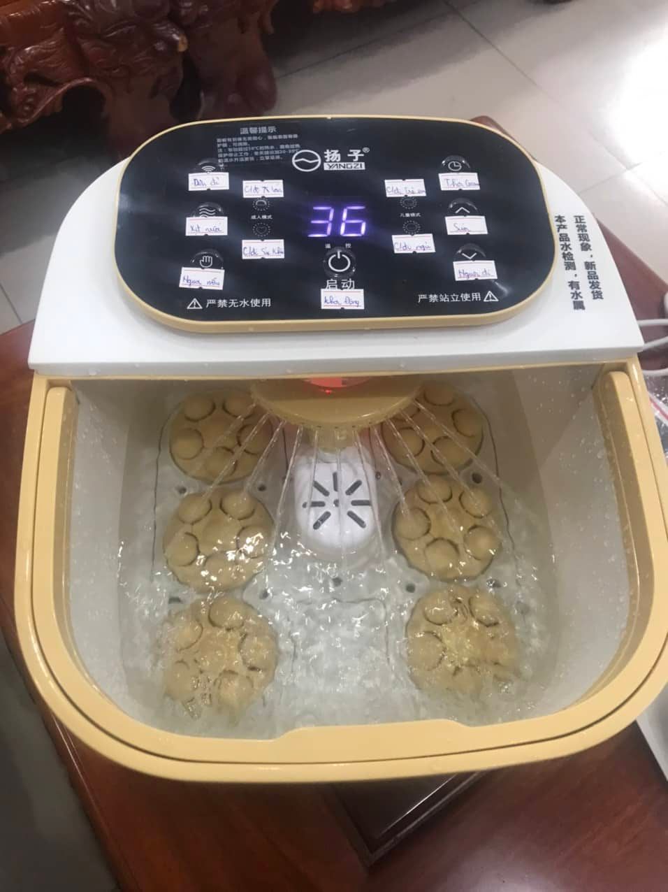 Bồn ngâm massage chân massage tự động