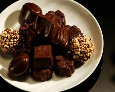 CẦN TUYỂN NHÂN VIÊN PHÁT TRIỂN THỊ TRƯỜNG  