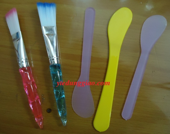 Thìa chộn bột mát xa 